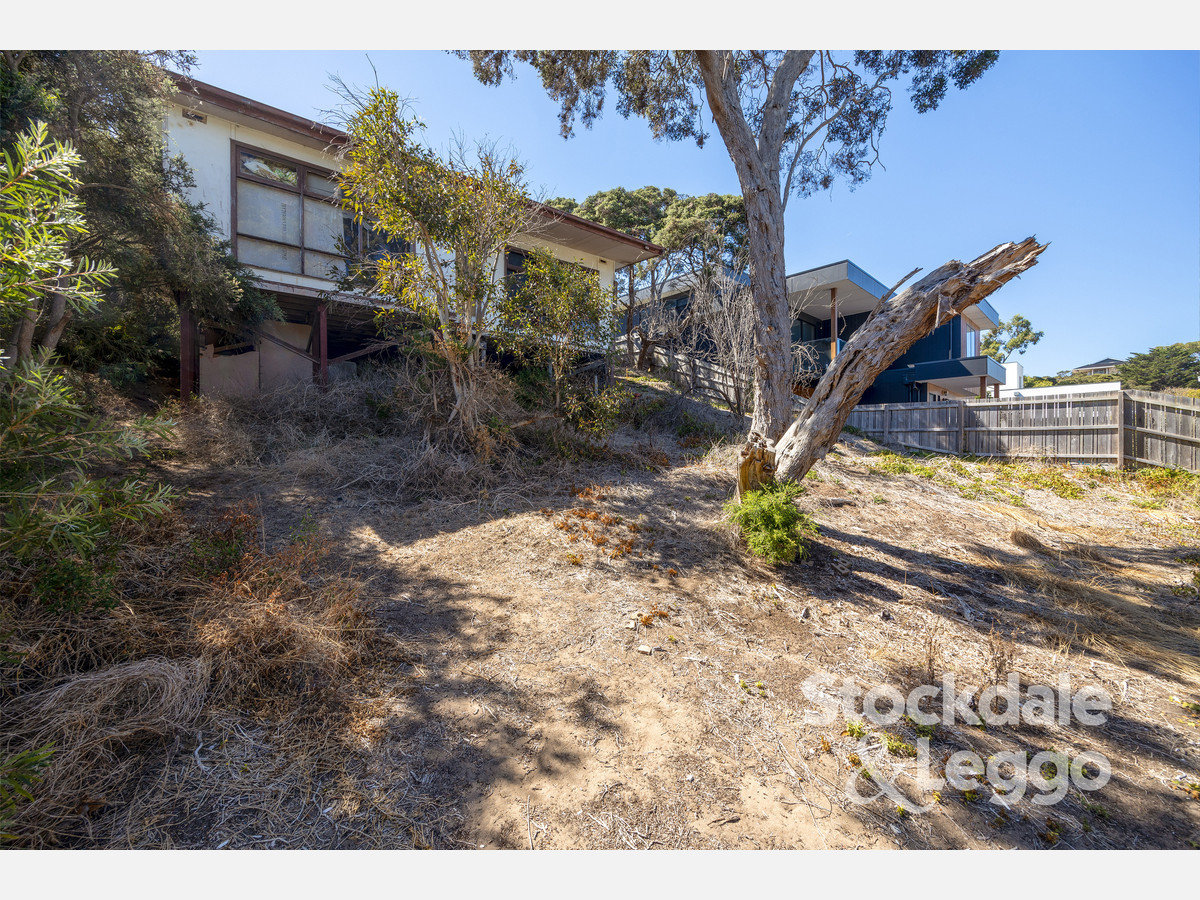 16 Morris Street, Blairgowrie VIC 3942, Blairgowrie - Thumbnail 2