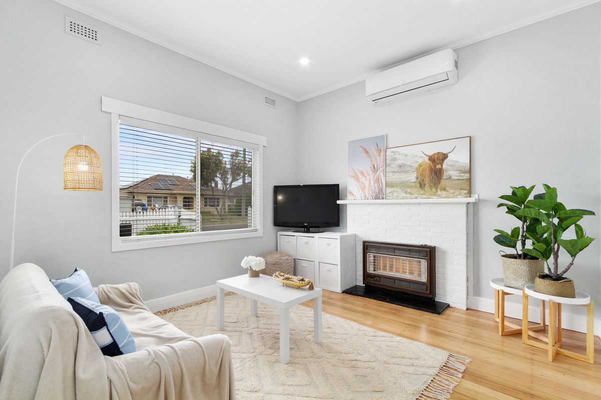 35 Papyrus Street, Morwell VIC 3840, Morwell - Thumbnail 2