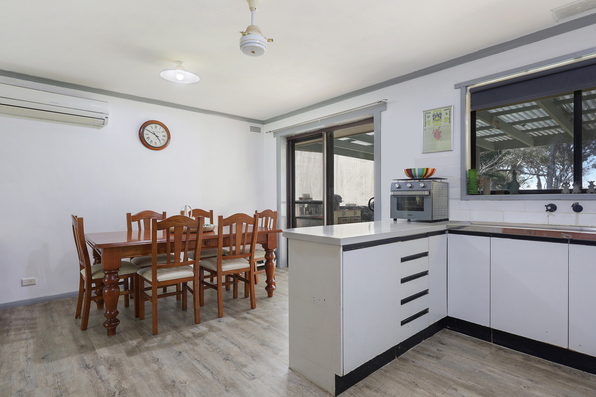24 Austin Street, Hawkesdale VIC 3287, Hawkesdale - Thumbnail 6
