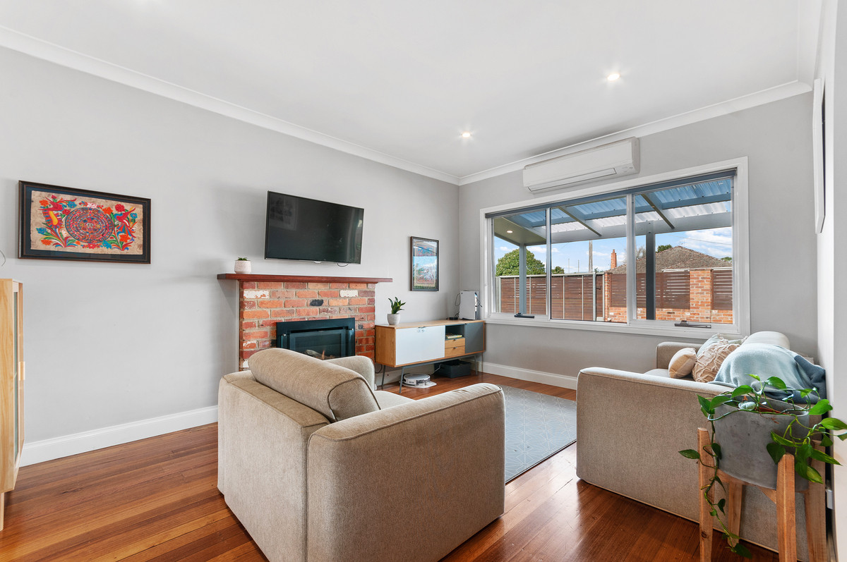 21 McLean Street, MORWELL VIC 3840, Morwell - Thumbnail 3