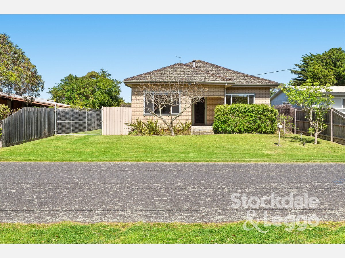 111 Raymond Street, Tootgarook VIC 3941, Tootgarook - Thumbnail 2