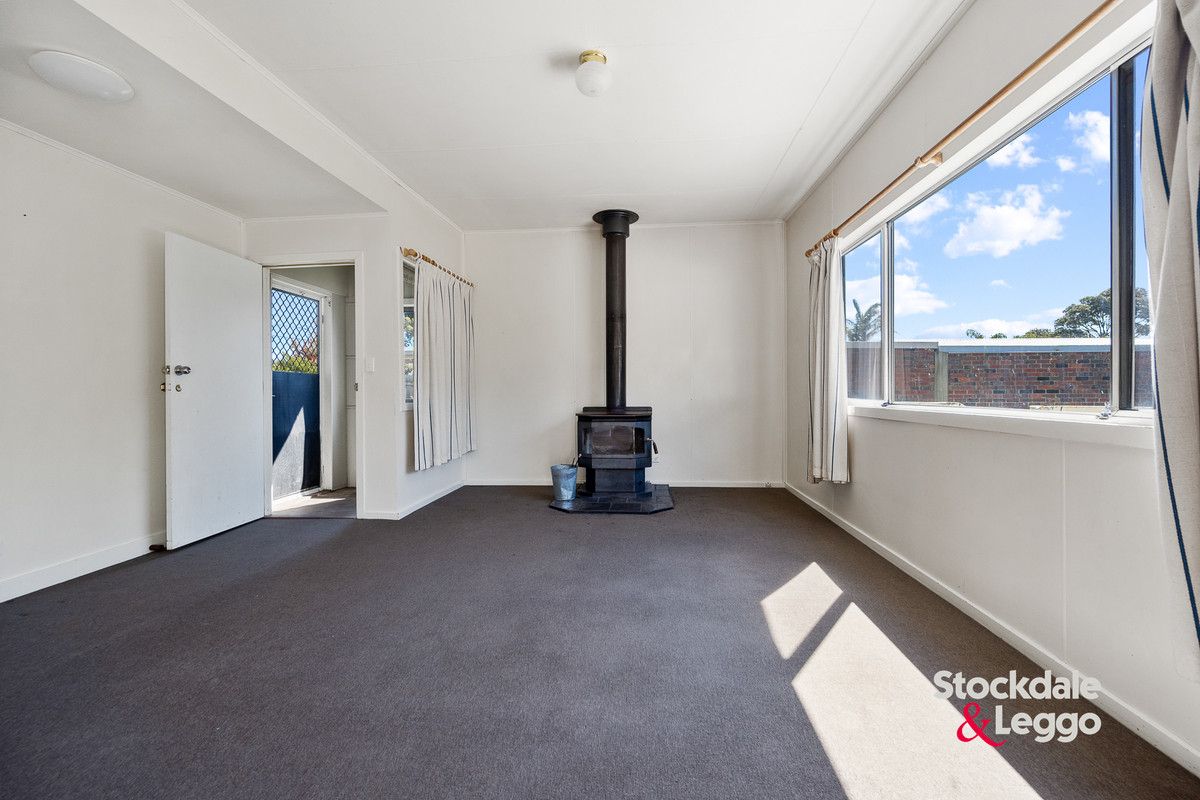 13 Gordon Street, Inverloch VIC 3996, Inverloch - Thumbnail 7