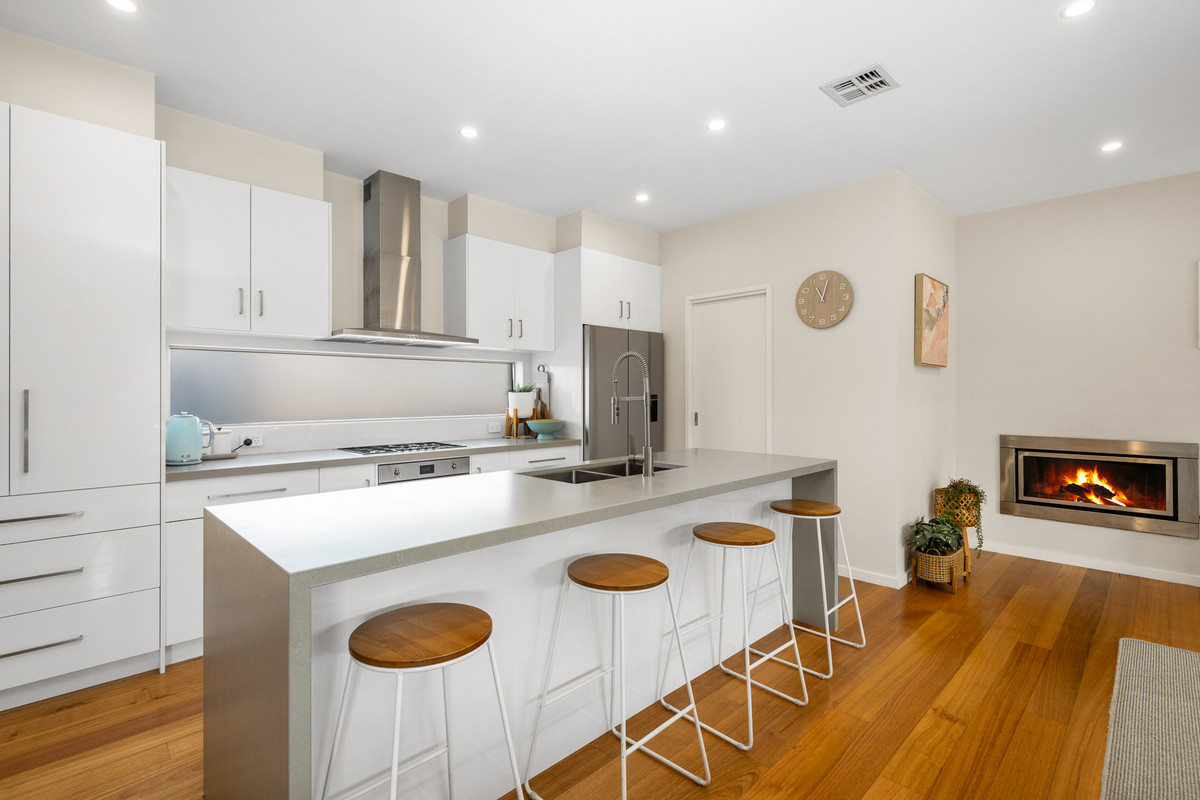 1 / 9 Strathire Gardens, Hamlyn Heights VIC 3215, Hamlyn Heights - Thumbnail 5