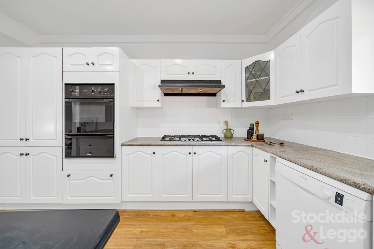 16 Talbot Street, Hadfield VIC 3046, Hadfield - Thumbnail 7