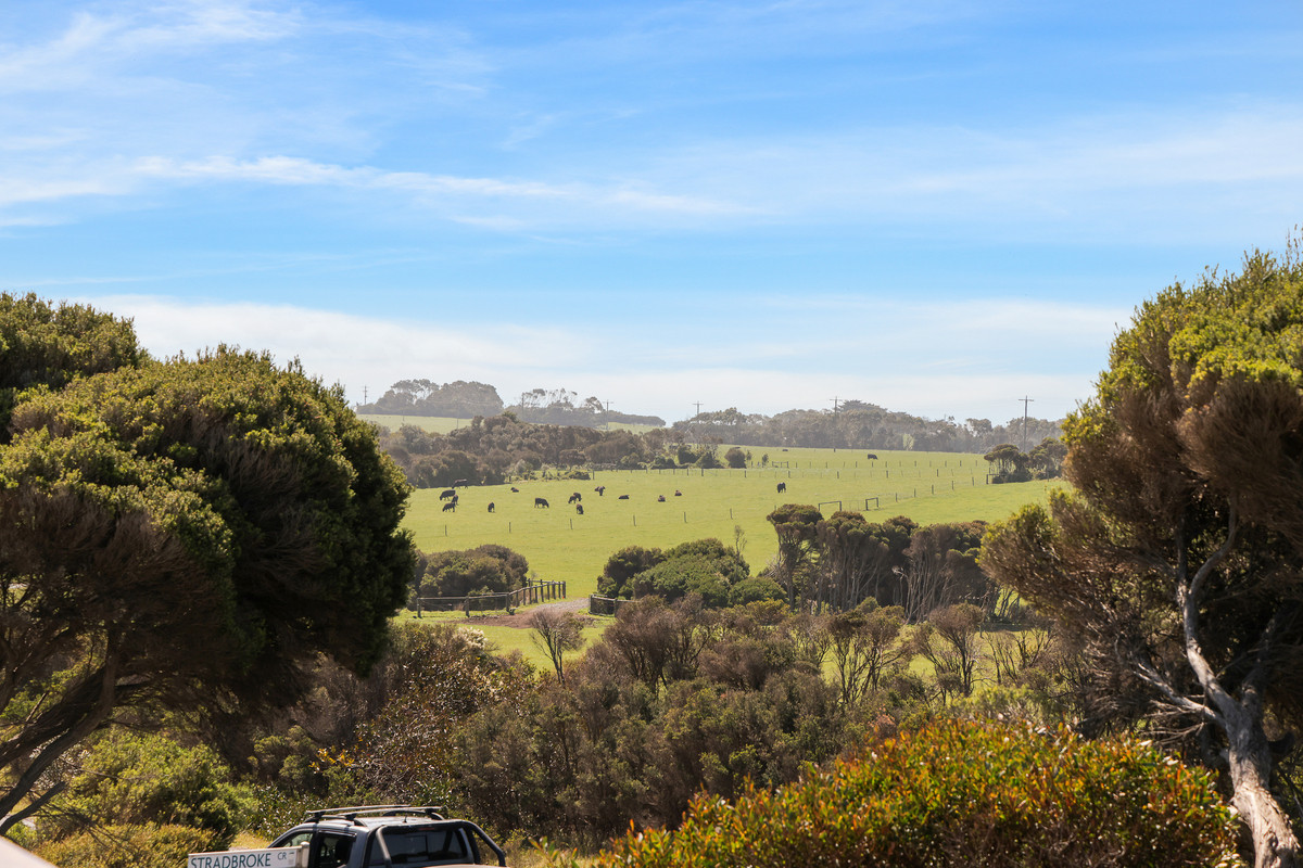 1 / 1A Stradbroke Crescent, Surf Beach VIC 3922, Surf Beach - Thumbnail 6