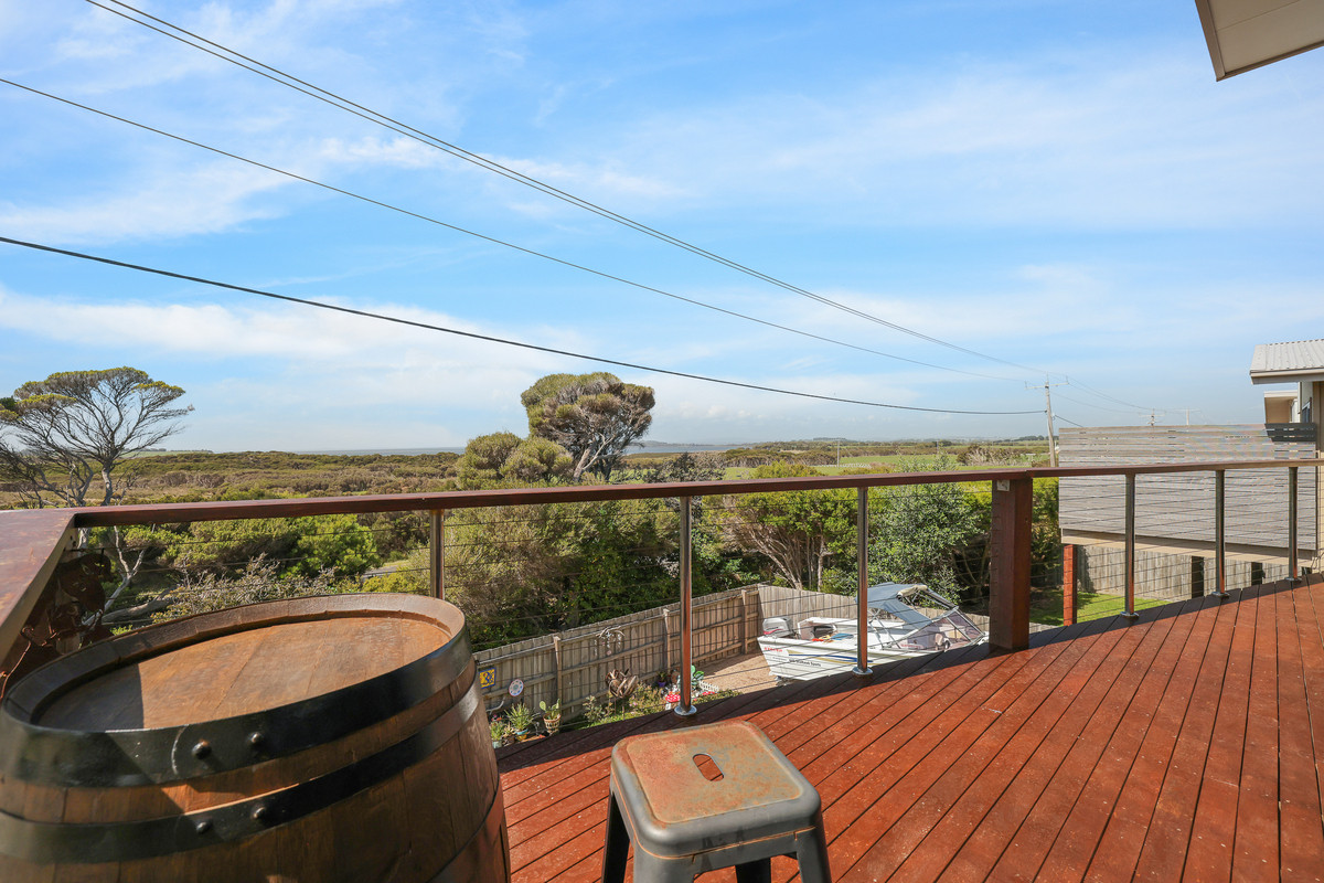 1 / 1A Stradbroke Crescent, Surf Beach VIC 3922, Surf Beach - Thumbnail 4