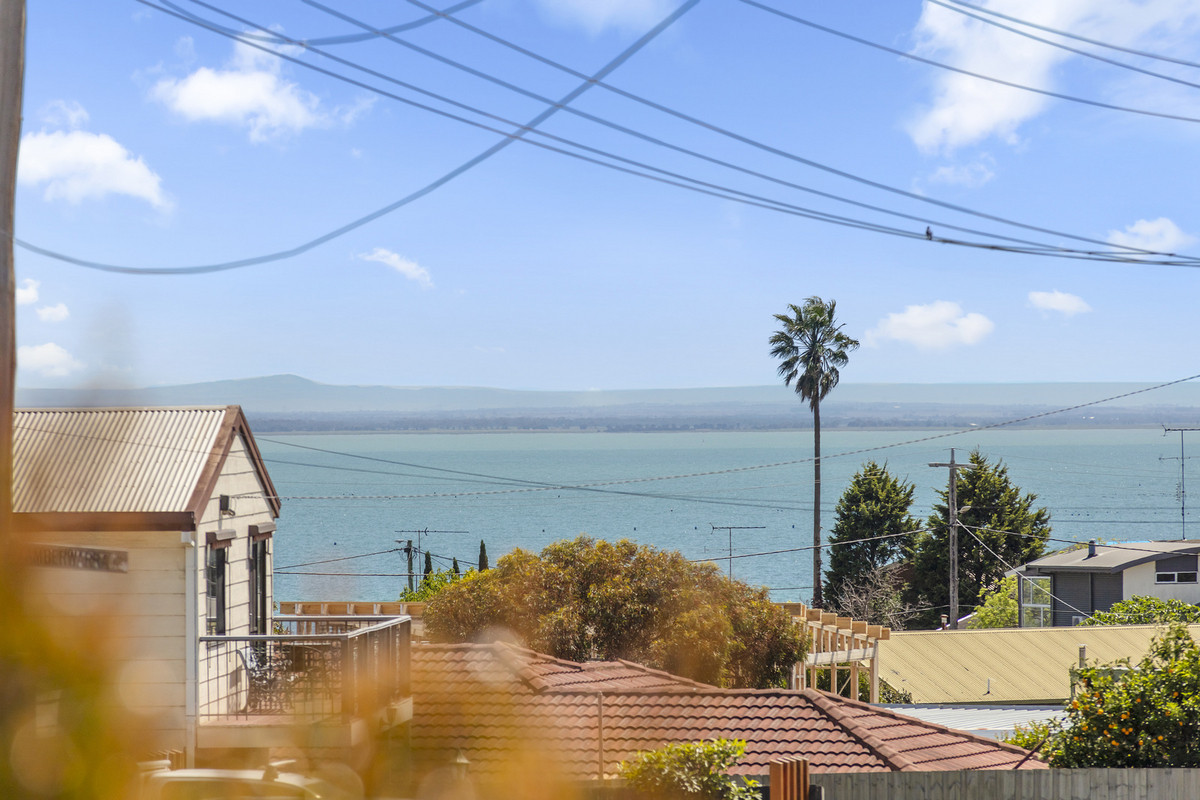 37 Beacon Point Road, Clifton Springs VIC 3222, Clifton Springs - Thumbnail 3