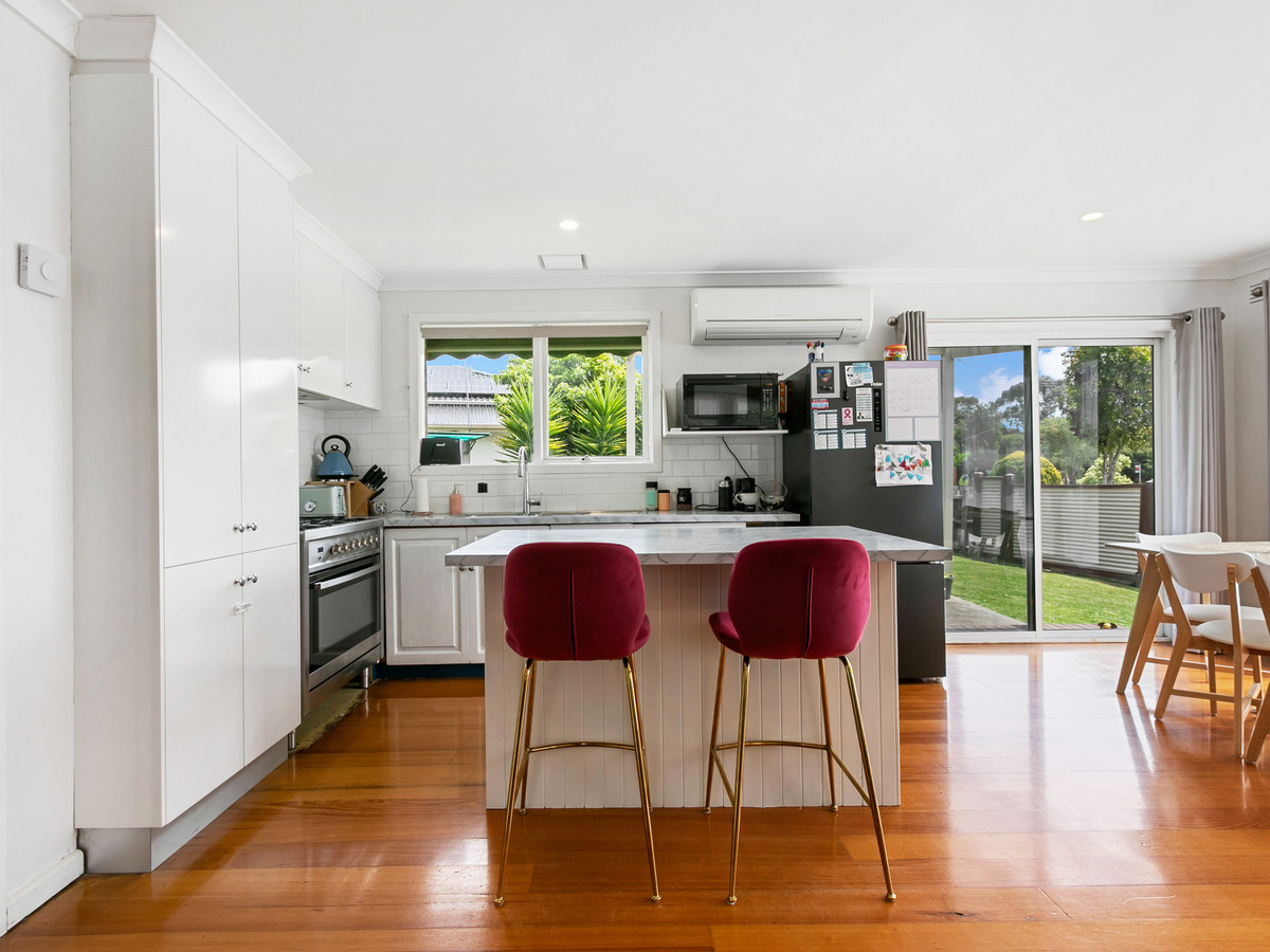1 Walker Parade, CHURCHILL VIC 3842, Churchill - Thumbnail 8