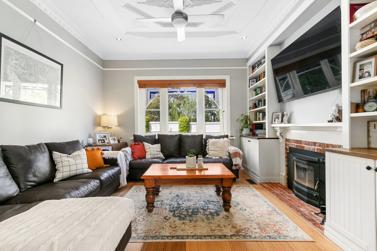 111 Princes Drive, MORWELL VIC 3840, Morwell - Thumbnail 2