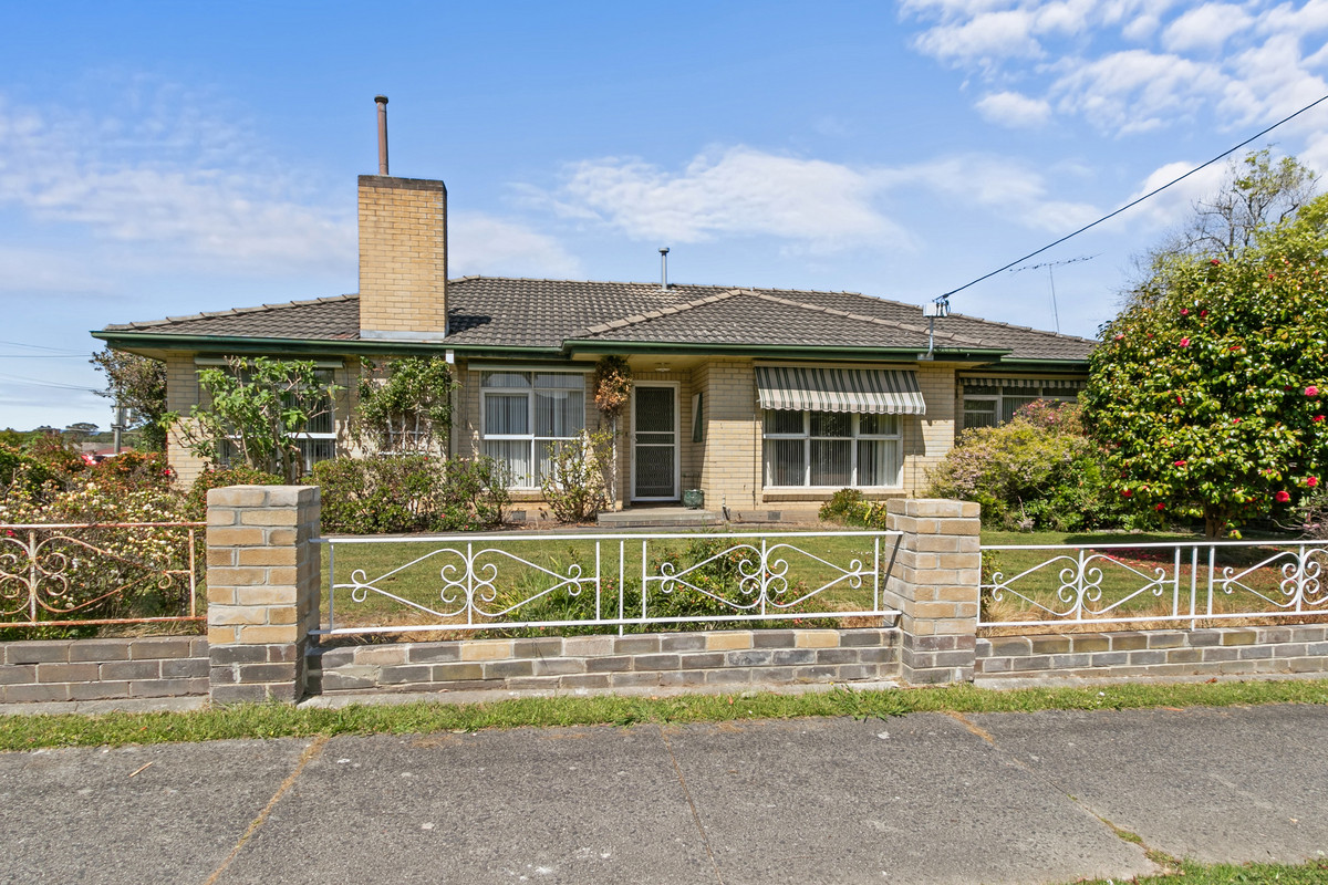 68 Elgin Street, Morwell VIC 3840, Morwell - Thumbnail 3