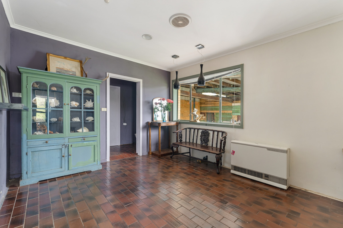 84 Main Road, Hepburn Springs VIC 3461, Hepburn Springs - Thumbnail 4