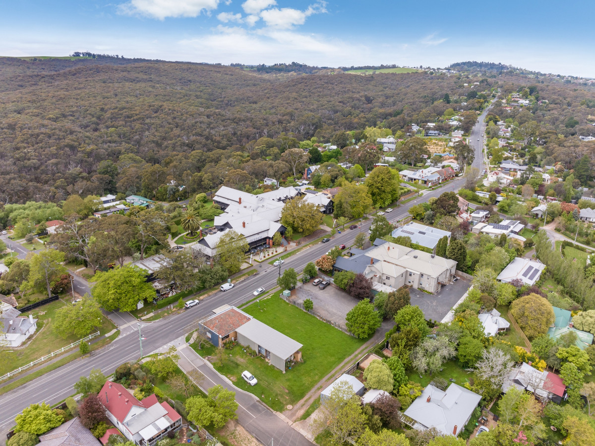 84 Main Road, Hepburn Springs VIC 3461, Hepburn Springs - Thumbnail 8