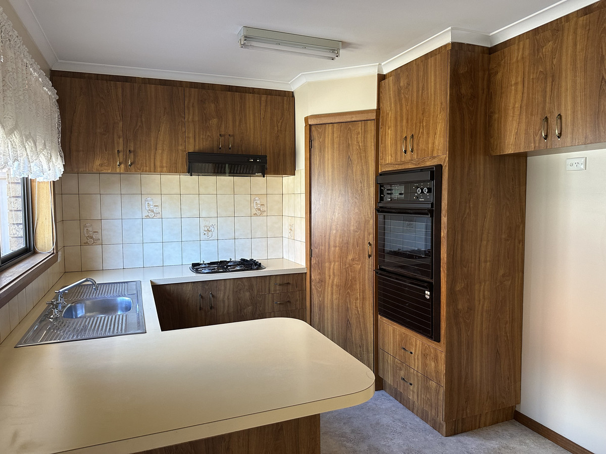 1 / 32-34 Welsford Street, Shepparton VIC 3630, Shepparton - Thumbnail 2