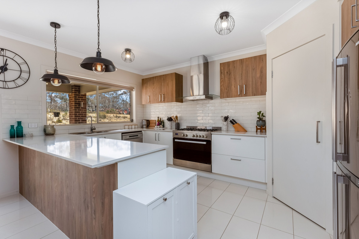77 Axe Creek Road, Axe Creek VIC 3551, Axe Creek - Thumbnail 4