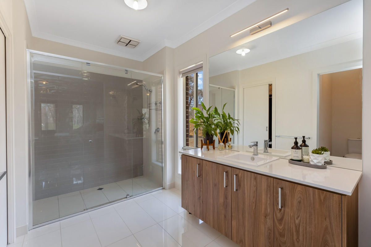 77 Axe Creek Road, Axe Creek VIC 3551, Axe Creek - Thumbnail 7