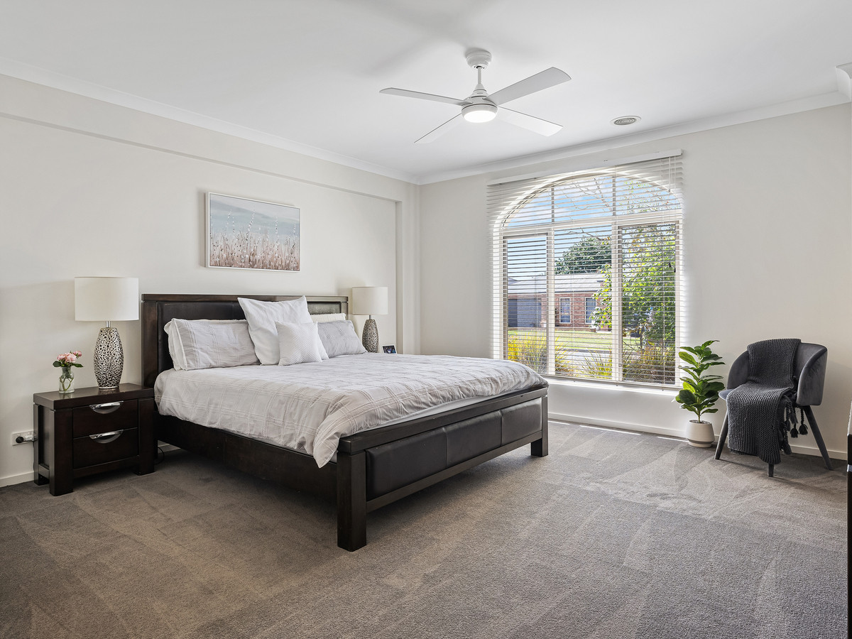 17 Leonard Drive, Bacchus Marsh VIC 3340, Darley - Thumbnail 3