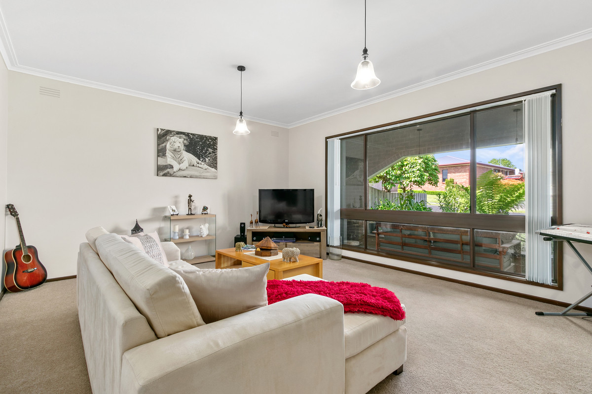 19 Quigley Crescent, Churchill VIC 3842, Churchill - Thumbnail 5