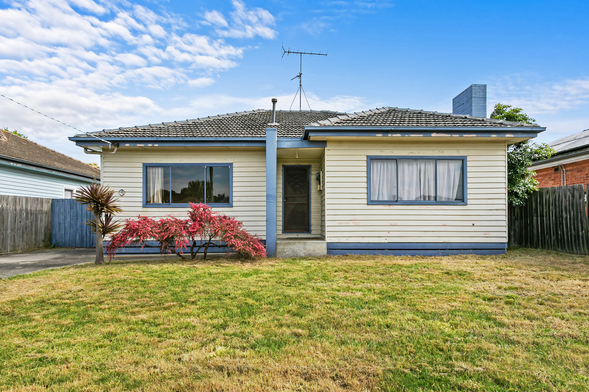 3 Roger Street, MORWELL VIC 3840 Stockdale & Leggo