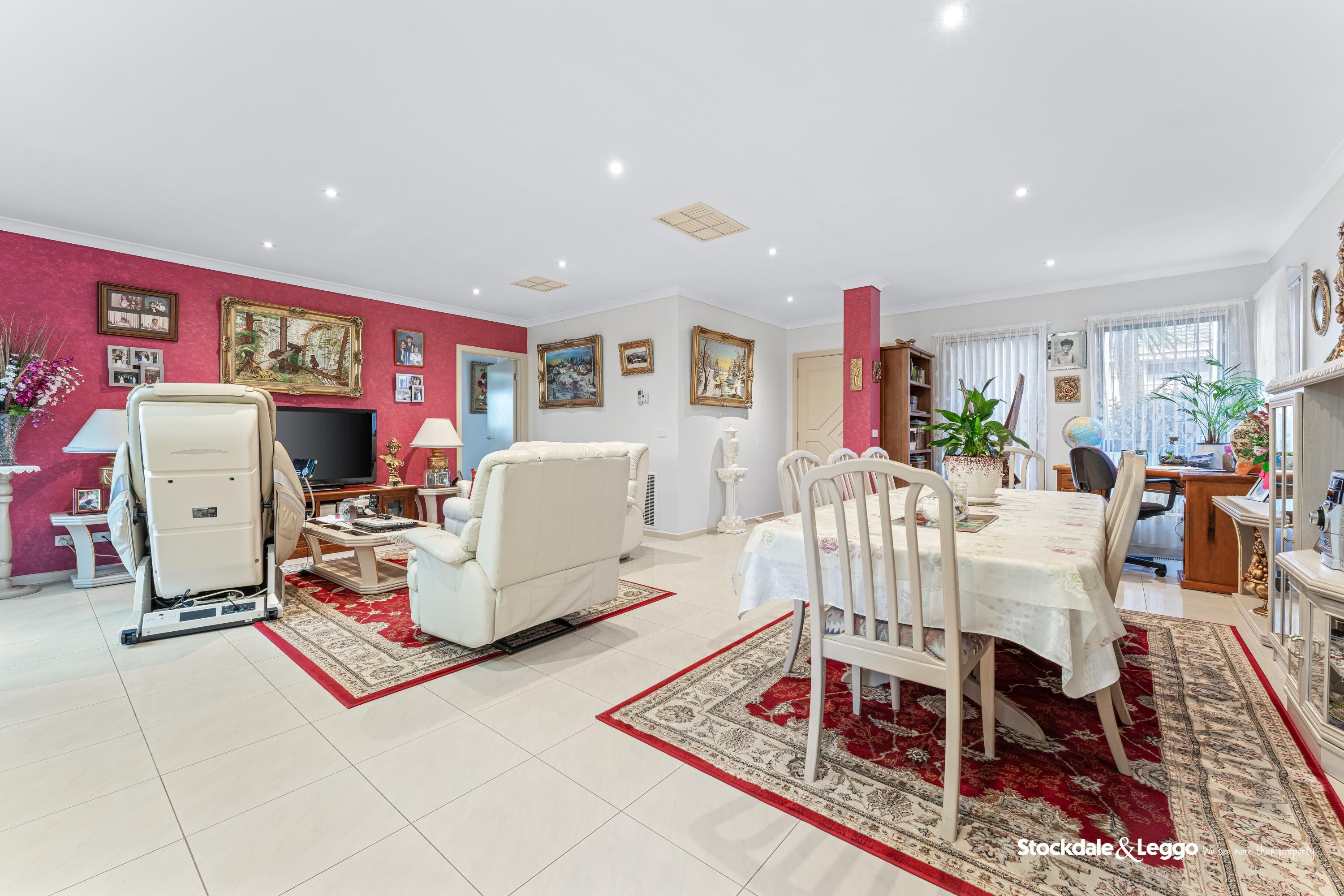 2/231 Outlook Drive, Dandenong North VIC, Dandenong North - Thumbnail 3