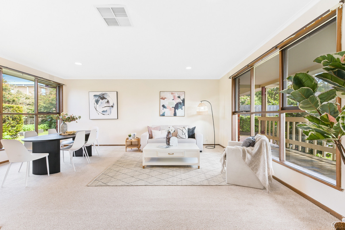 4 Sundowner Court, Wheelers Hill VIC 3150, Wheelers Hill - Thumbnail 2