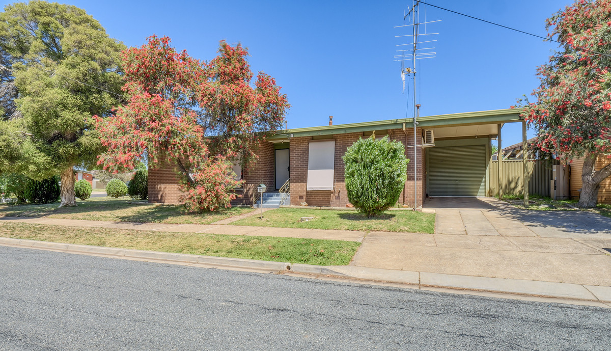 31 Westmorland Crescent, SHEPPARTON VIC 3630, Shepparton - Image 1
