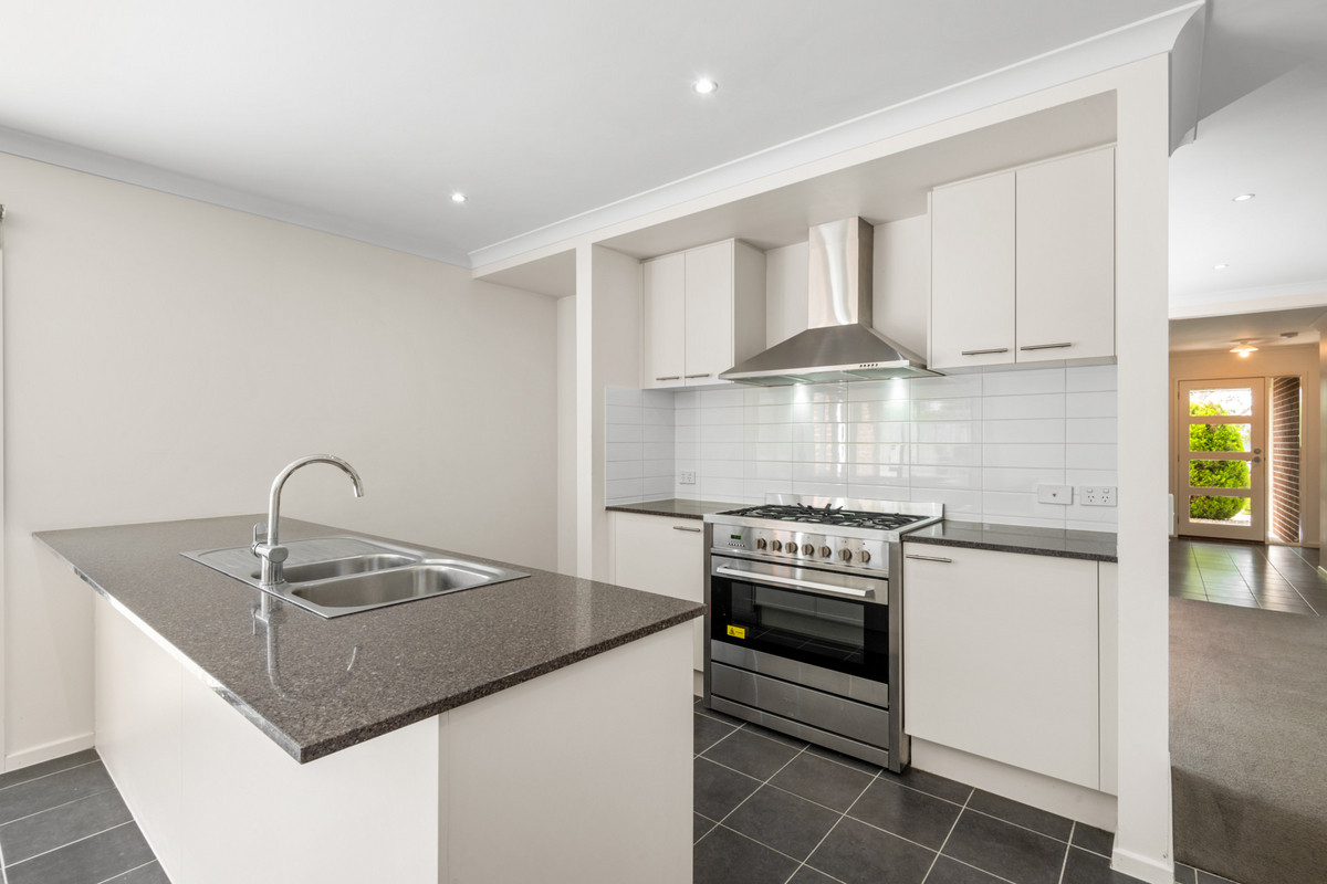 5 Leo Court, BANNOCKBURN VIC 3331, Bannockburn - Thumbnail 2