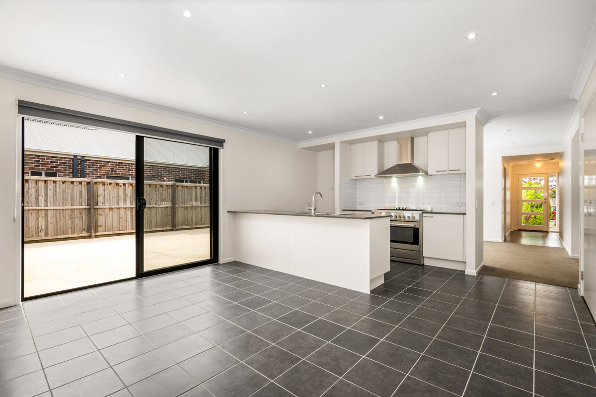 5 Leo Court, BANNOCKBURN VIC 3331, Bannockburn - Thumbnail 3