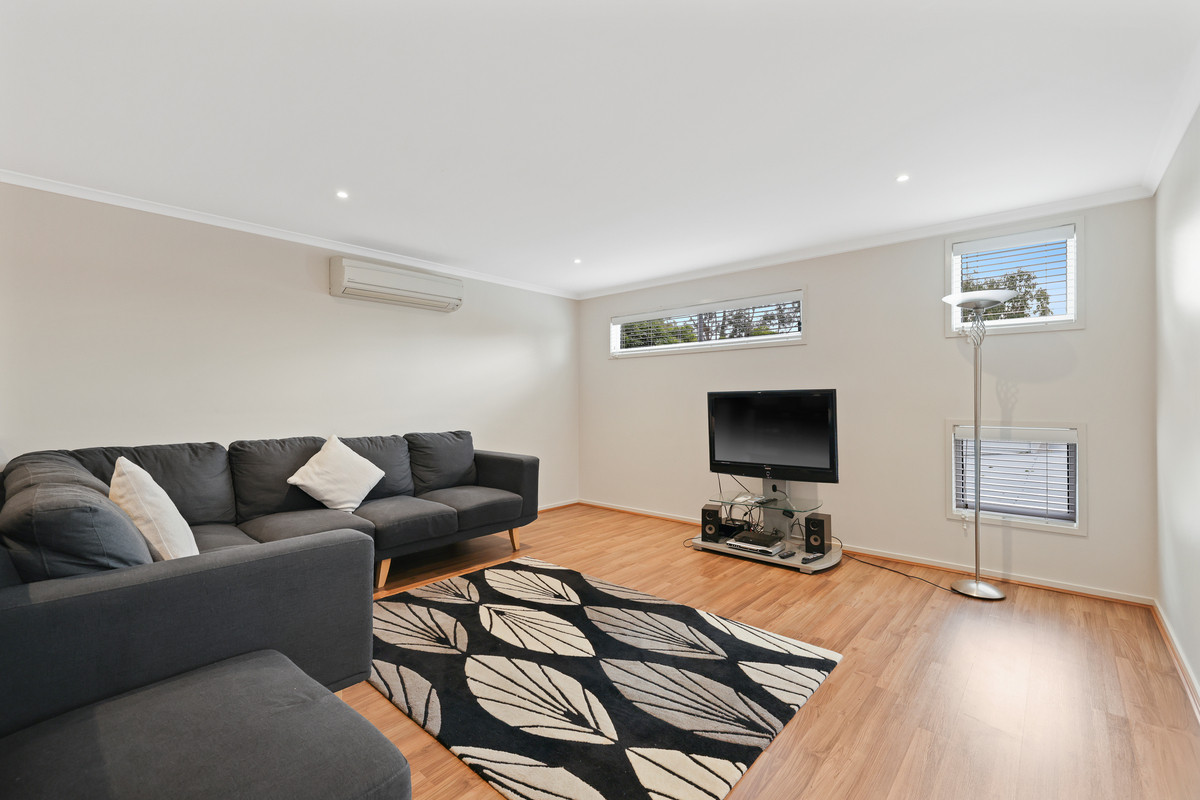 2 / 11 Roydon Road, Cowes VIC 3922, Cowes - Thumbnail 7