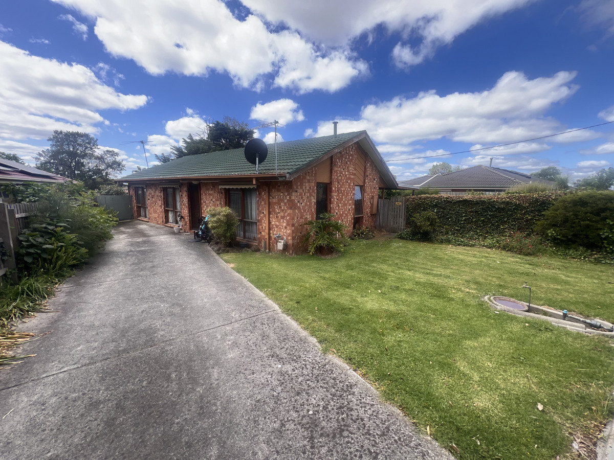 181 Camms Road, Cranbourne VIC 3977, Cranbourne - Thumbnail 2