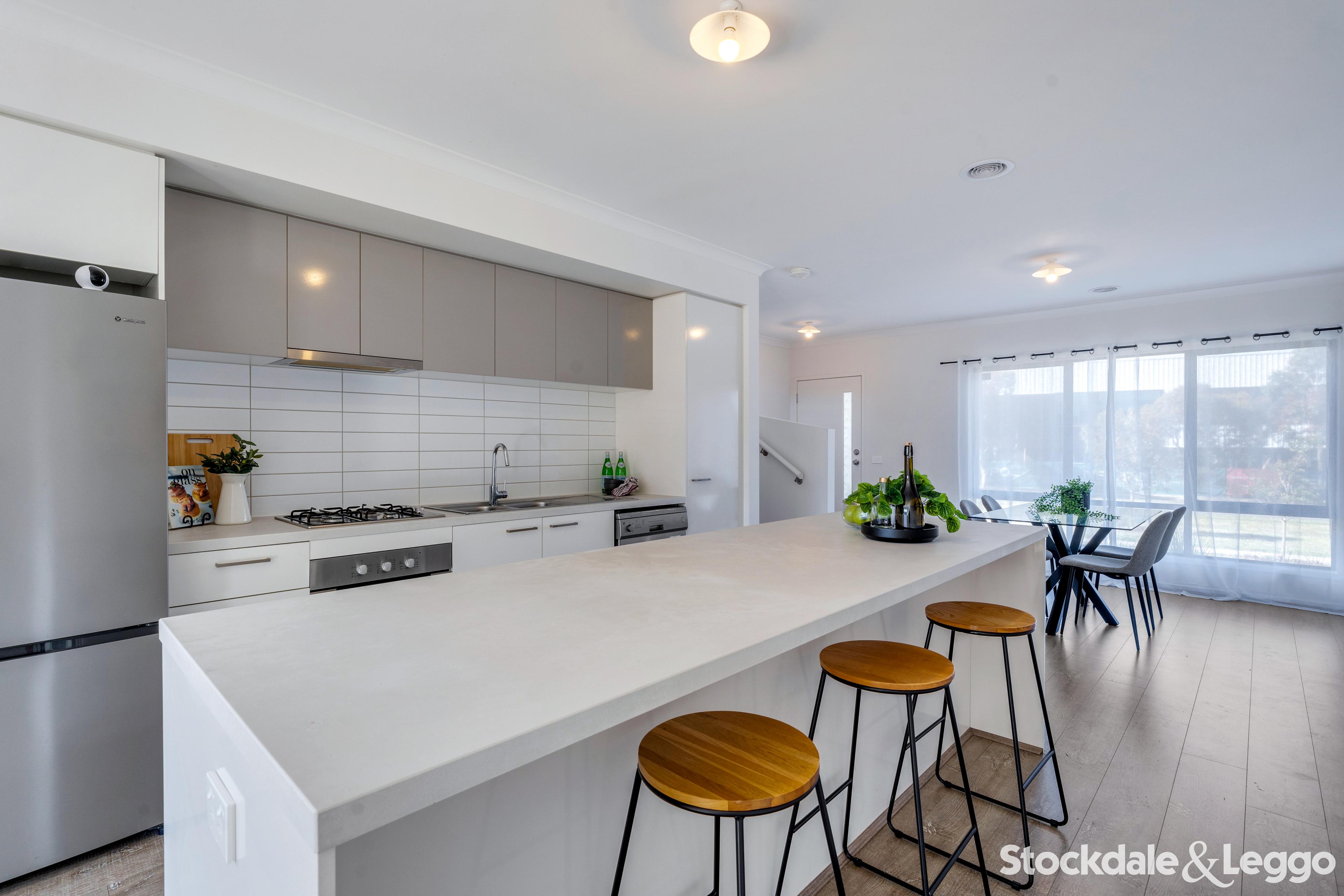 5 Winds Walk, Greenvale VIC, Greenvale - Thumbnail 3
