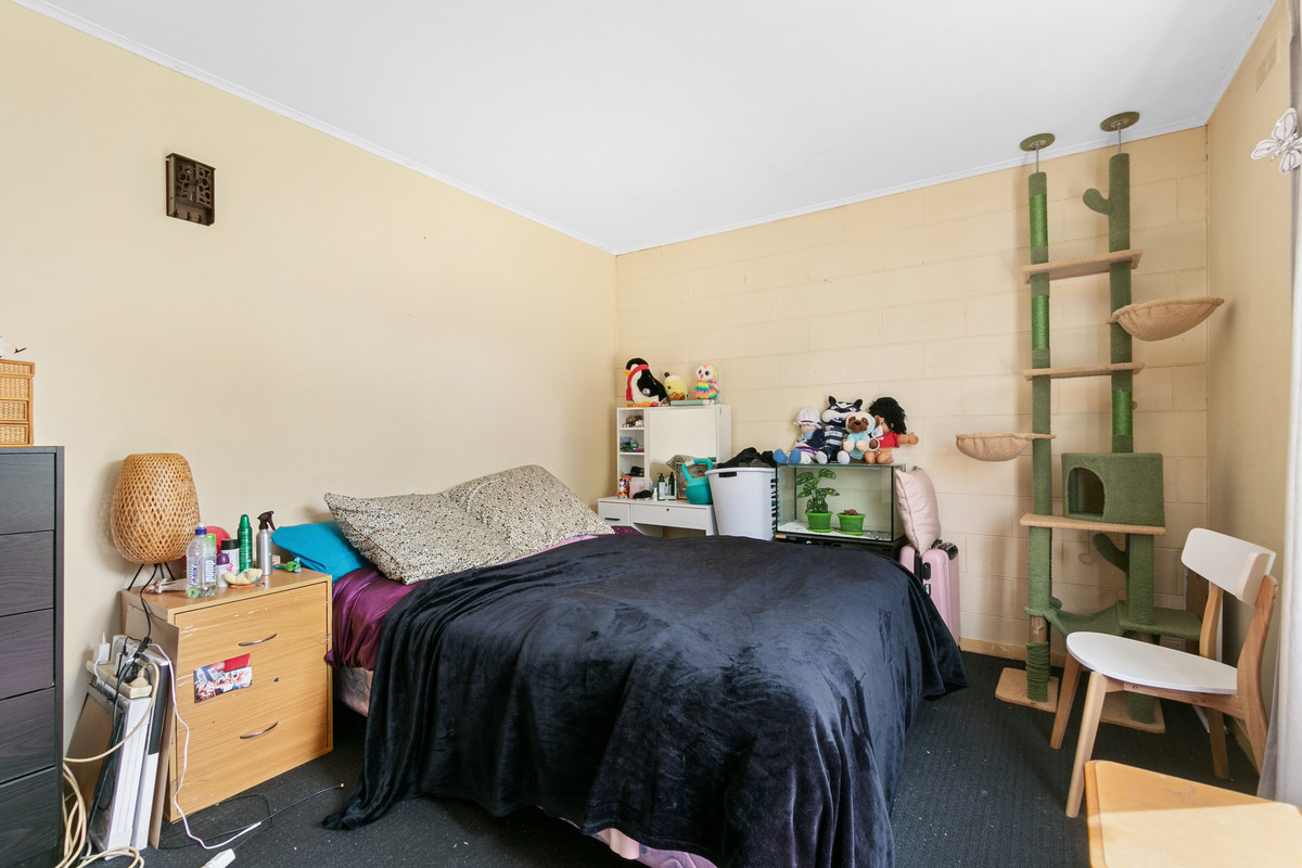 1-3 / 14 Sinclair Avenue, Morwell VIC 3840, Morwell - Thumbnail 5