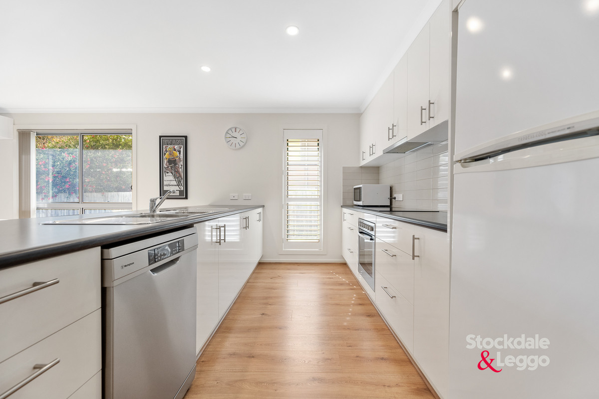 79 Lohr Avenue, Inverloch VIC 3996, Inverloch - Thumbnail 3