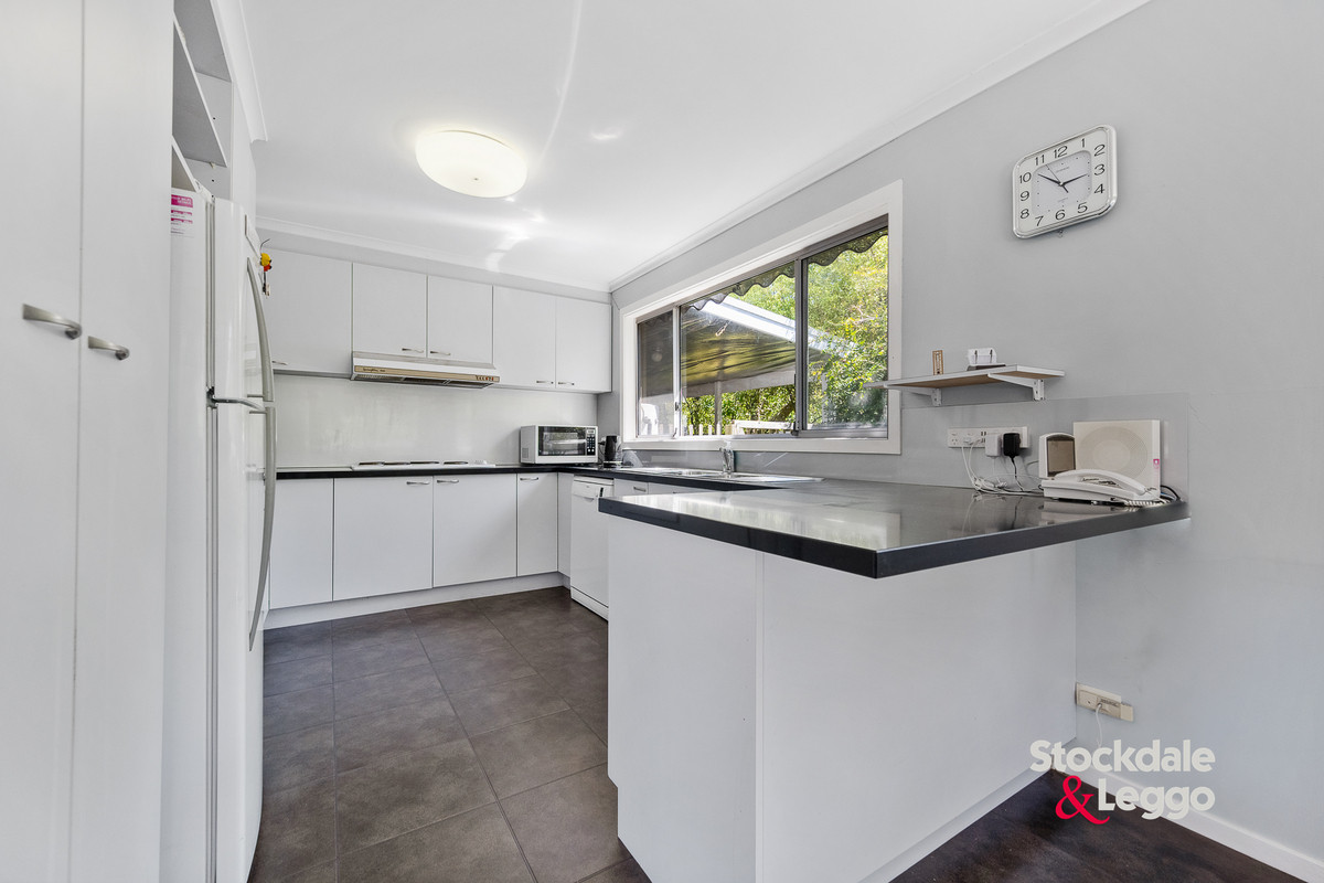 16 Victoria Street, Inverloch VIC 3996, Inverloch - Thumbnail 5