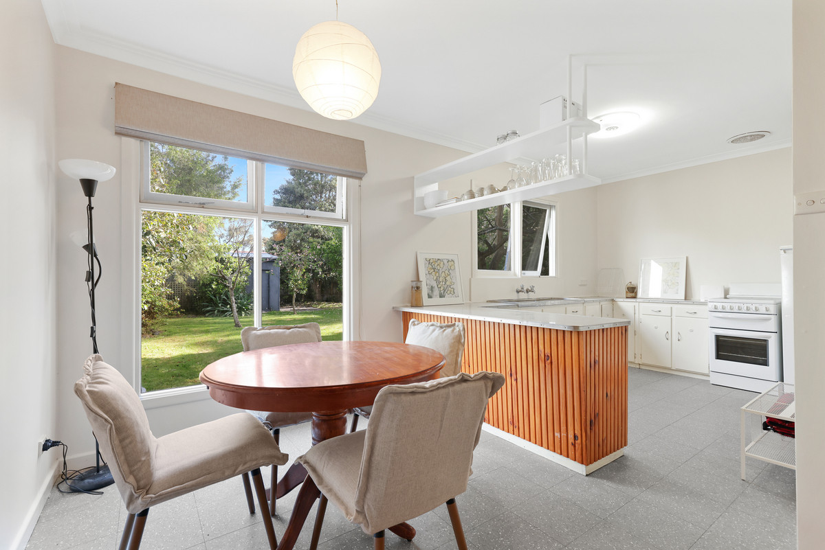 35 Beach Street, Cowes VIC 3922, Cowes - Thumbnail 3