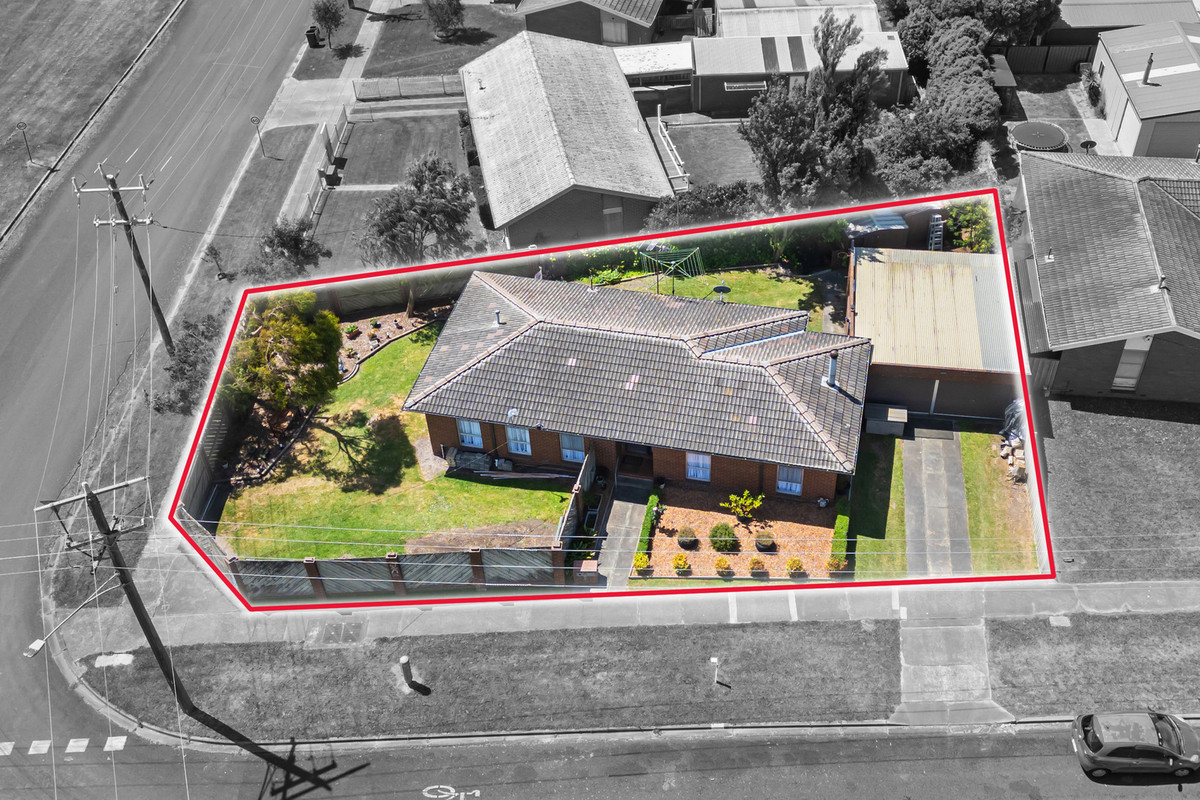 2 Birch Drive, CHURCHILL VIC 3842, Churchill - Thumbnail 2
