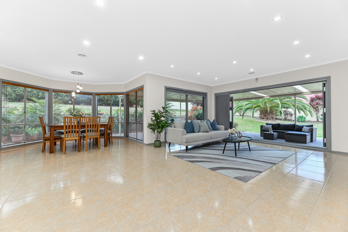 78-80 Saint Helens Crescent, Narre Warren North VIC 3804, Narre Warren North - Thumbnail 8