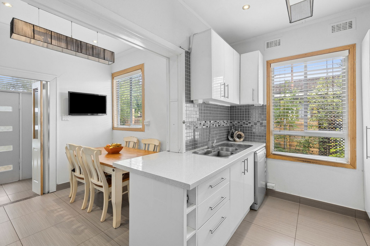 111 Sparks Road, Norlane VIC 3214, Norlane - Thumbnail 3