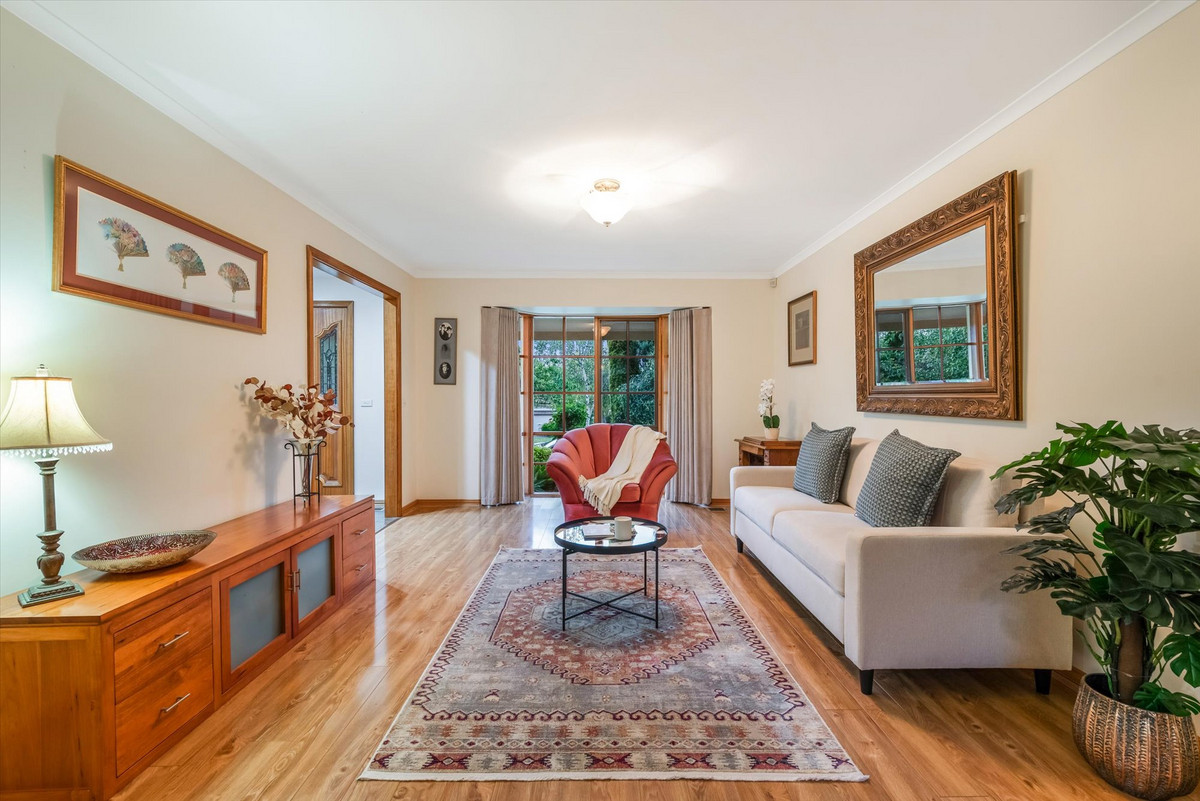 44 Croydon Hills Drive, Croydon Hills VIC 3136, Croydon Hills - Thumbnail 4