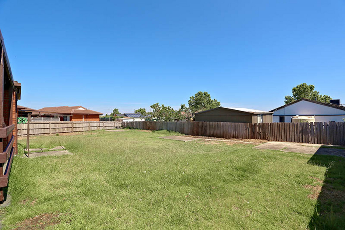 12 Brodie Court, MEADOW HEIGHTS VIC 3048, Meadow Heights - Thumbnail 2