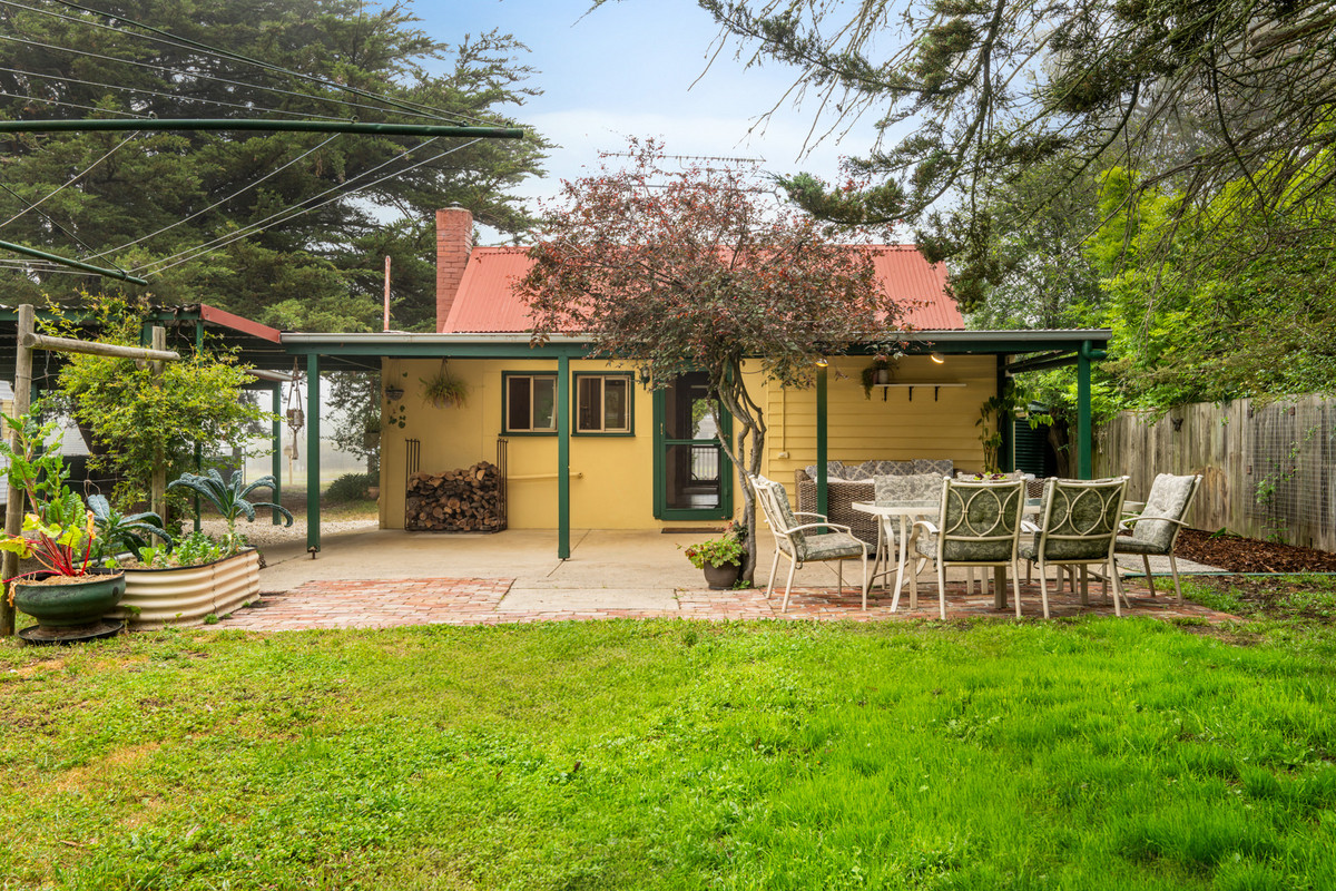 6 Lawler Street, Meredith VIC 3333, Meredith - Thumbnail 2