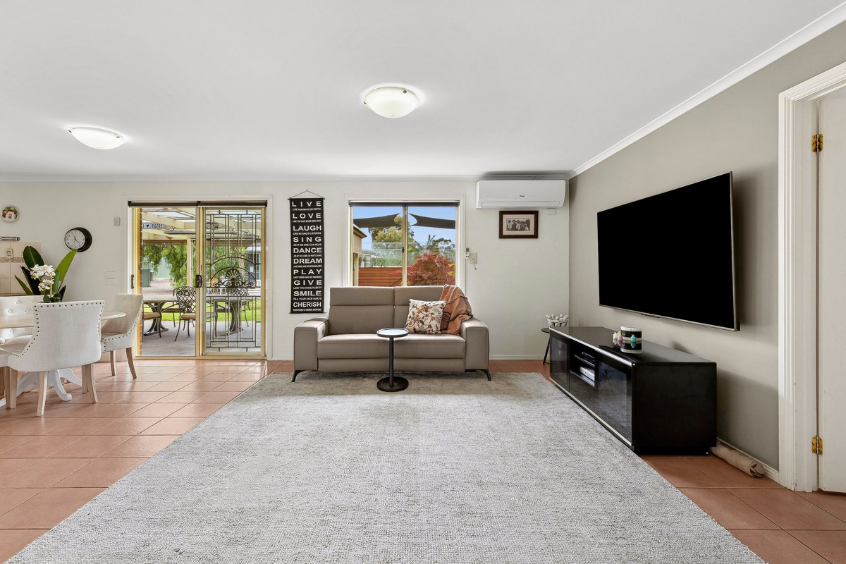 172 Yverdon Drive, Bannockburn VIC 3331, Bannockburn - Thumbnail 2