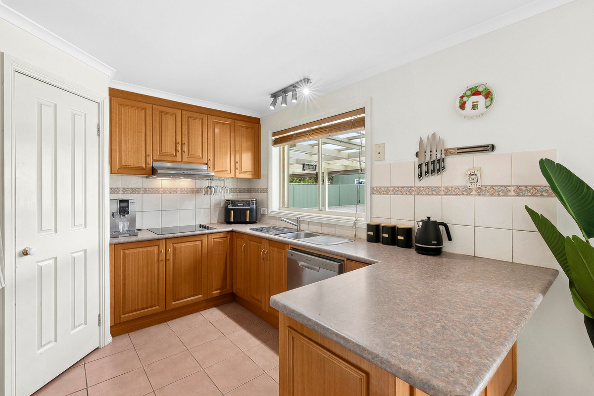 172 Yverdon Drive, Bannockburn VIC 3331, Bannockburn - Thumbnail 4