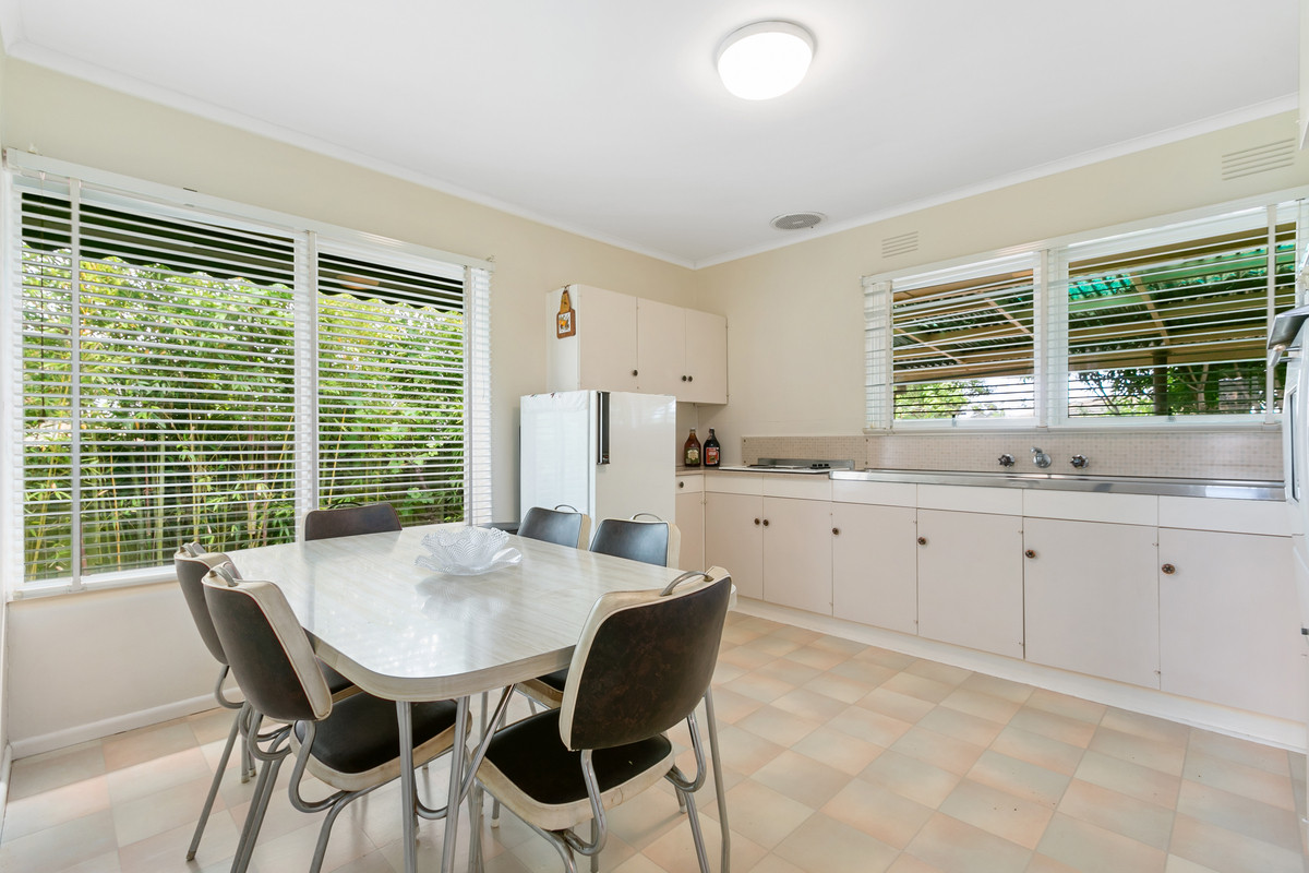 5 Davey Street, Morwell VIC 3840, Morwell - Thumbnail 8