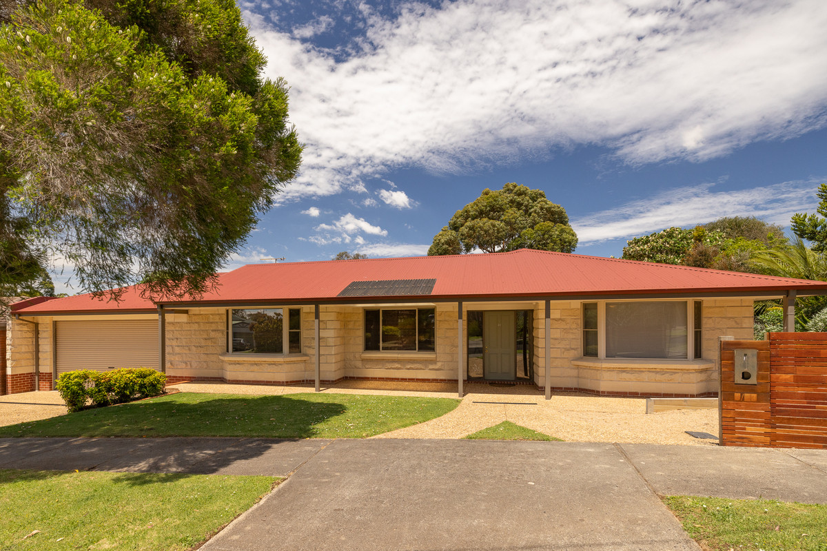 29 – 31 Walton Street, Cowes VIC 3922, Cowes - Thumbnail 2