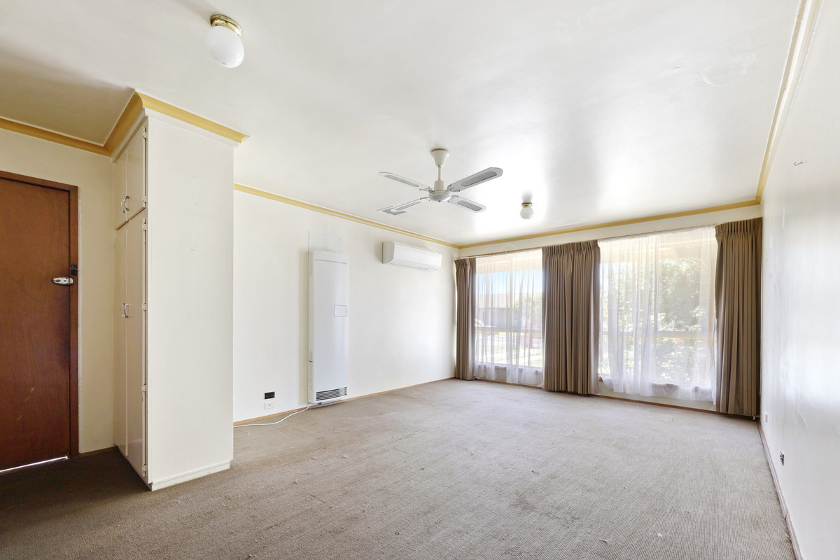38 Examiner Crescent, Warrnambool VIC 3280, Warrnambool - Thumbnail 4