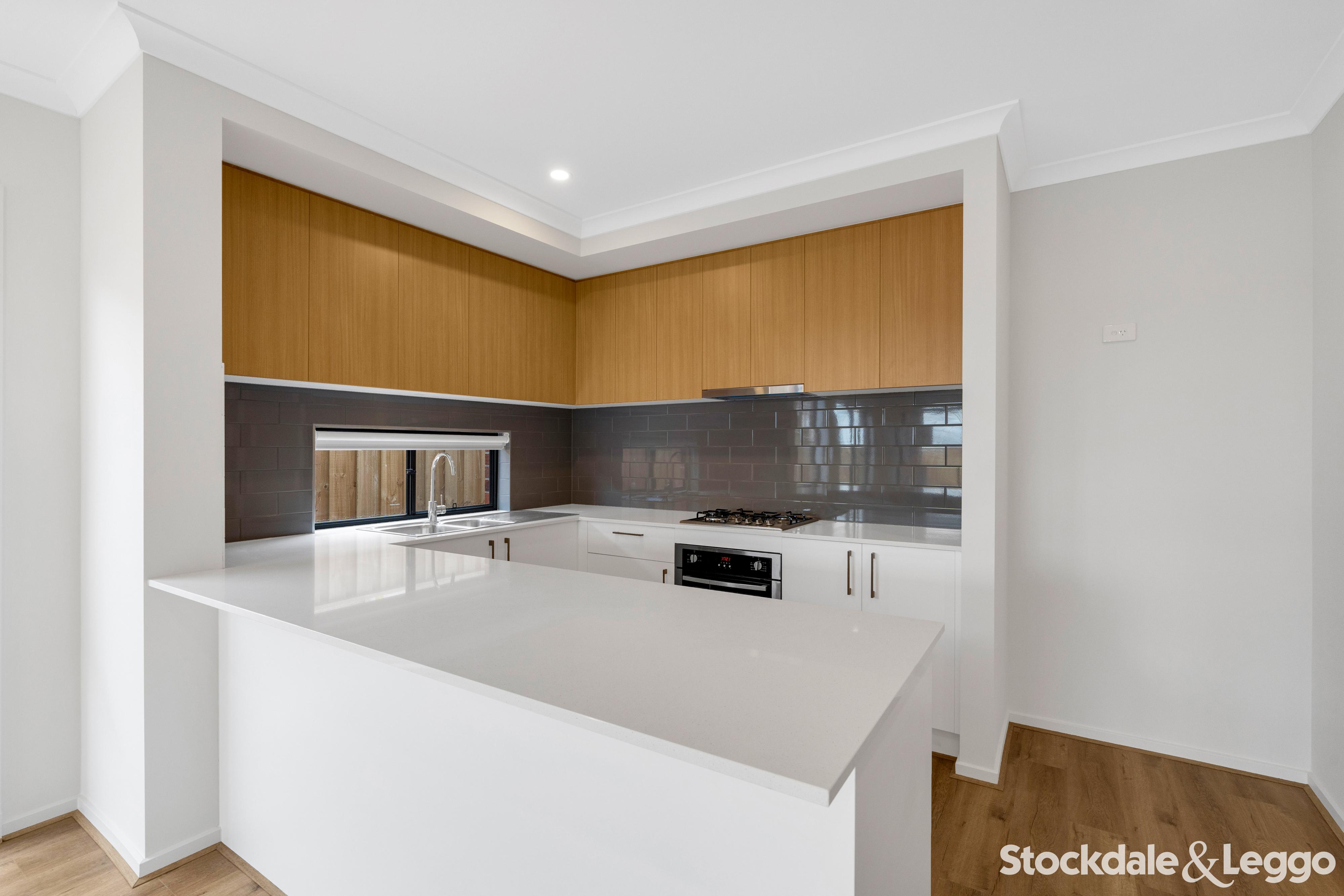 17 Rhapsody Road, Sunbury VIC, Sunbury - Thumbnail 3