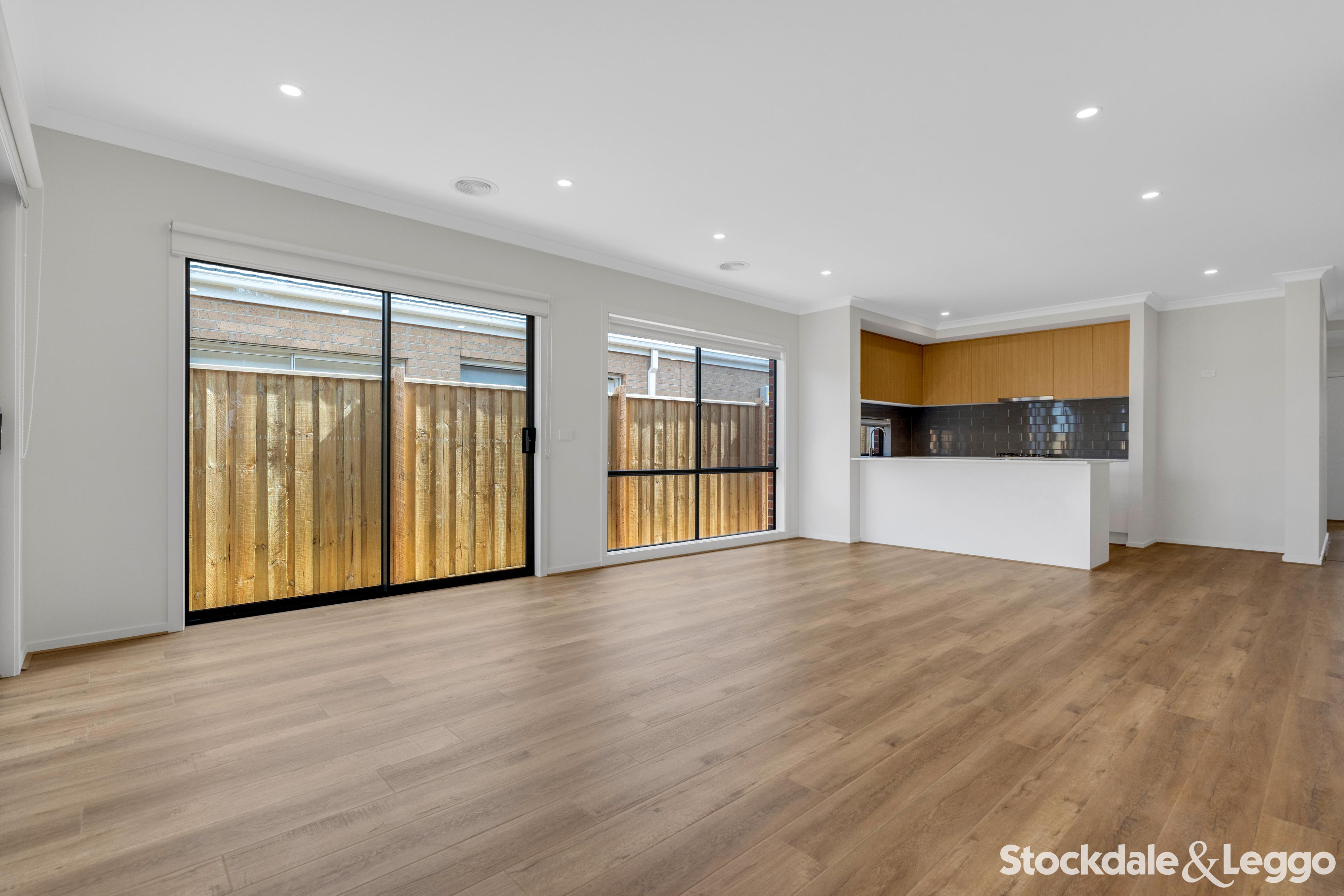 17 Rhapsody Road, Sunbury VIC, Sunbury - Thumbnail 5