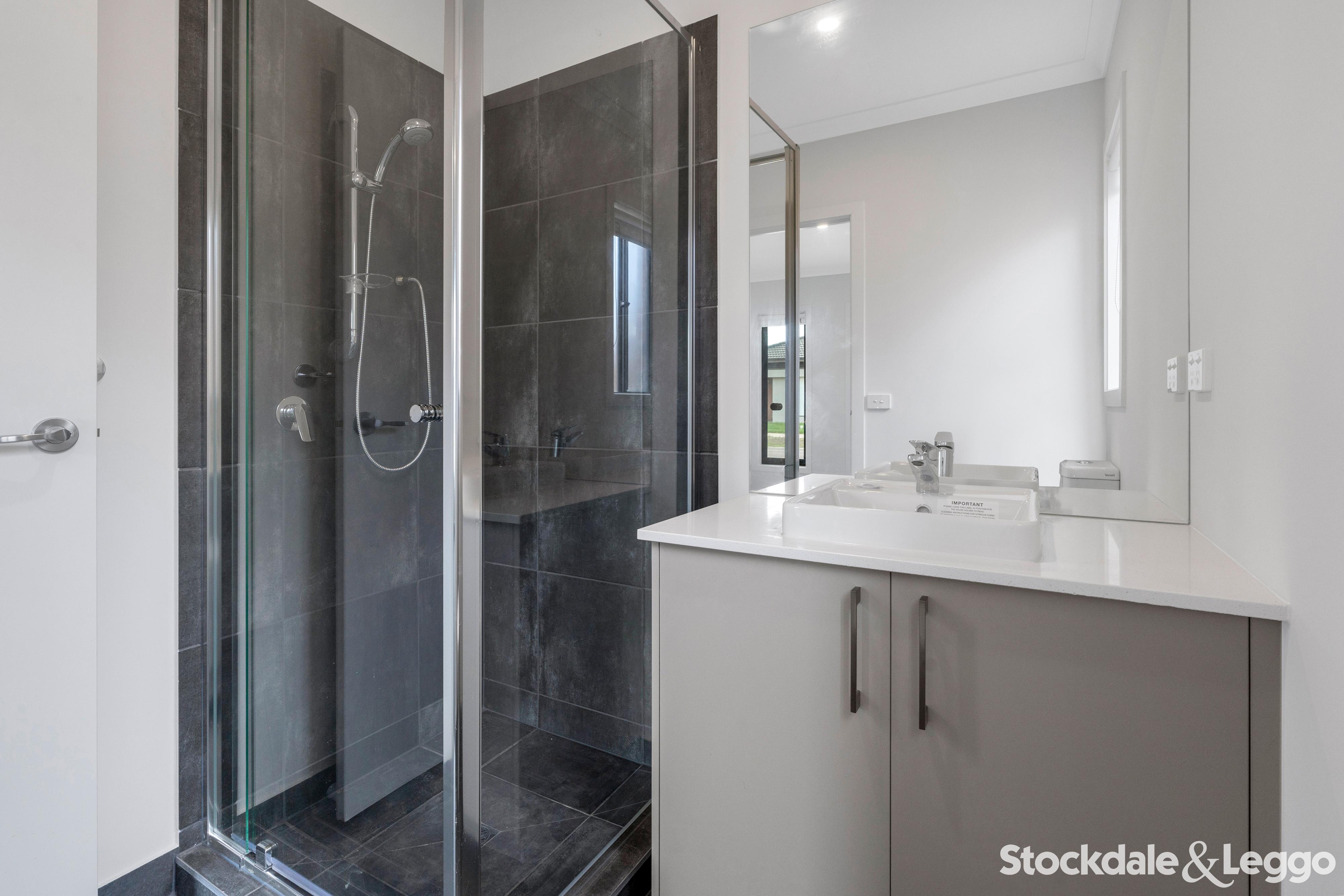 17 Rhapsody Road, Sunbury VIC, Sunbury - Thumbnail 8