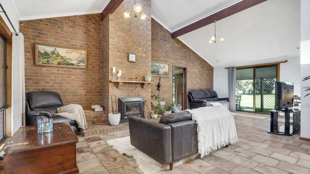 37 Marlboro Drive, Kialla VIC 3631, Kialla - Thumbnail 2
