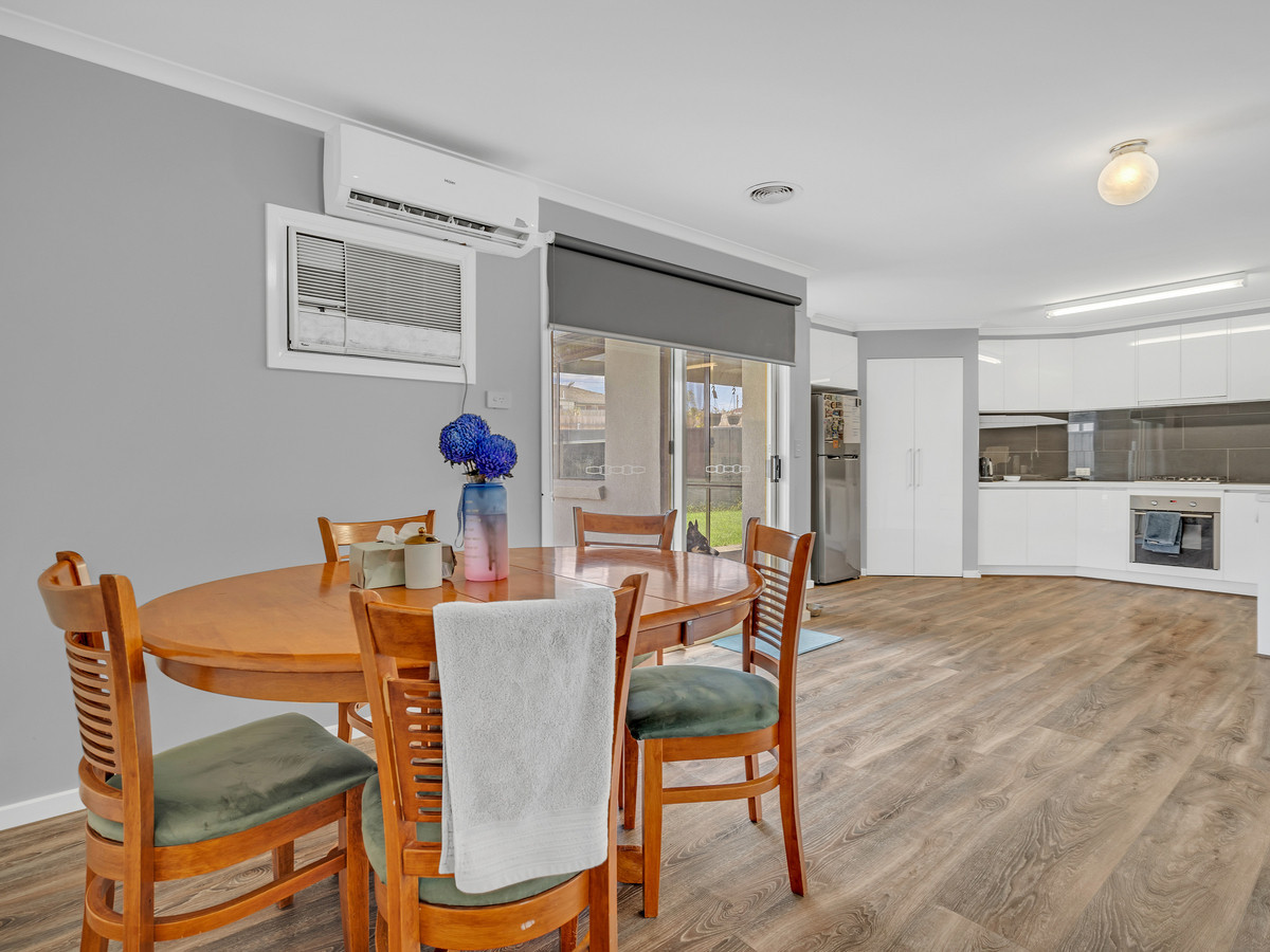 11 Russell Street, Darley VIC 3340, Darley - Thumbnail 3
